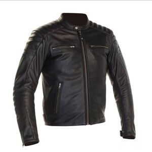 Richa Daytona II Motorcycle Jacket Size UK 40 Medium Men's Black Leather Armored